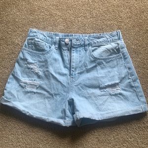 Boutique still shorts